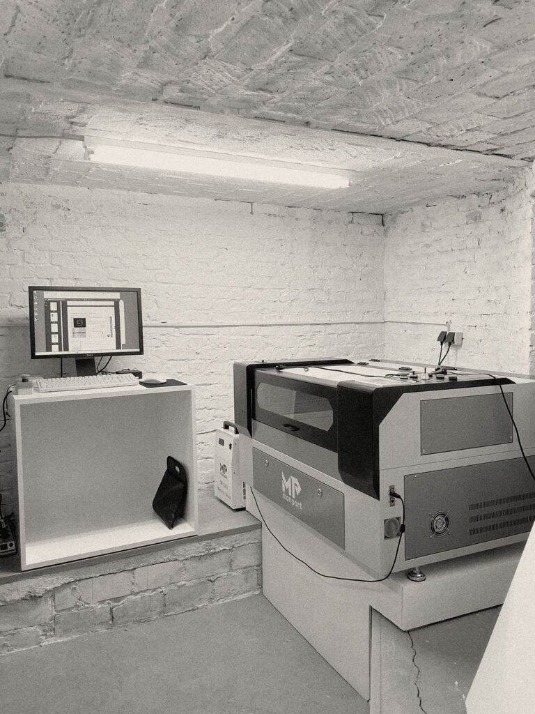 blankvers_Laser_cutter